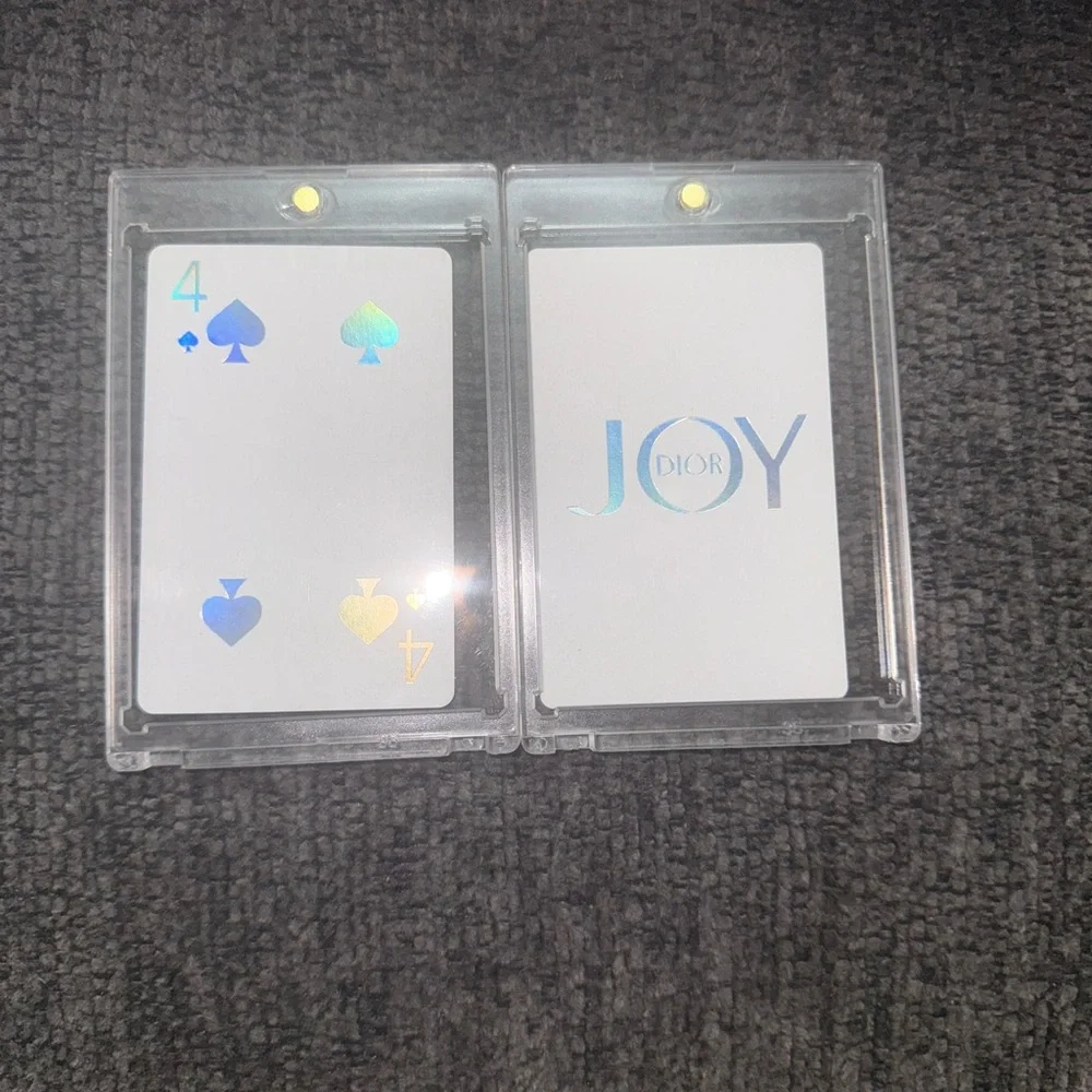 ✨ Dior JOY Holographic Cards – Choose Your Favorite! ✨ - Picture 12 of 17